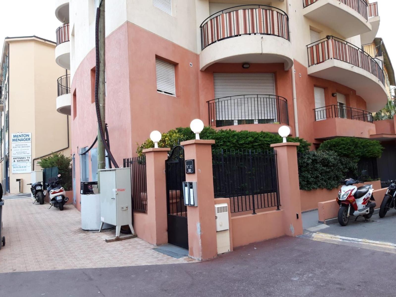 Appartement Monolocale Mentone Costa Azzurra Extérieur photo